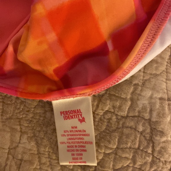 Bikini size medium - Picture 4 of 4